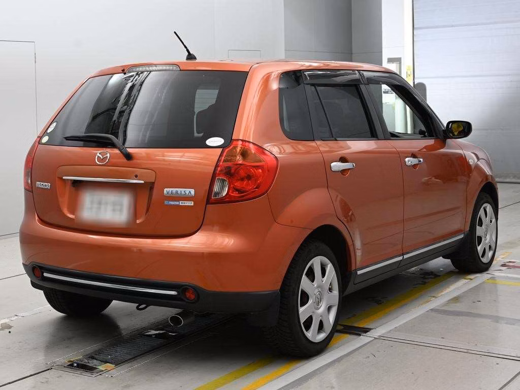 MAZDA VERISA