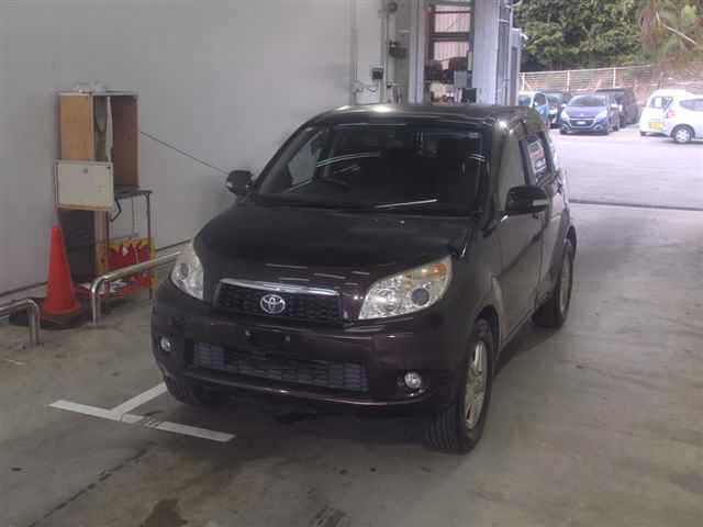 TOYOTA RUSH