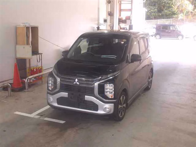 MITSUBISHI EK X