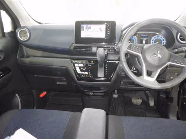 MITSUBISHI EK X