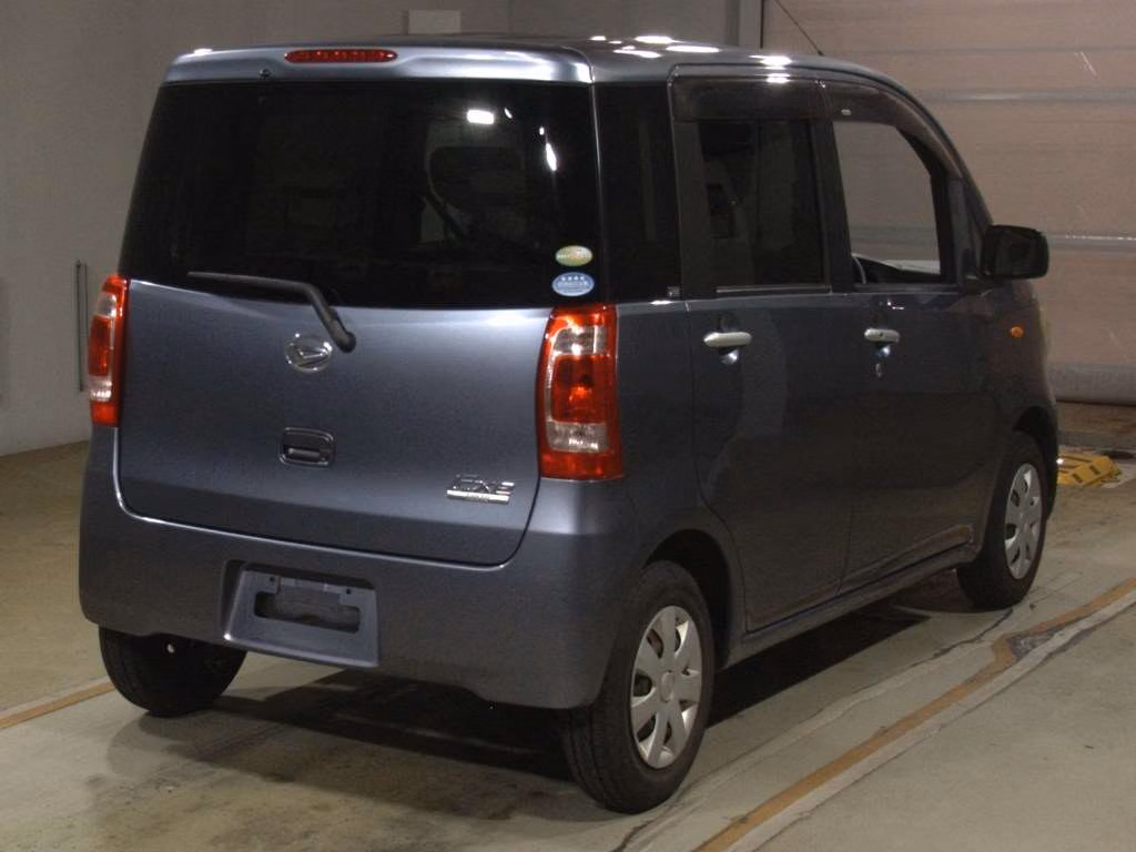 DAIHATSU TANTO EXE