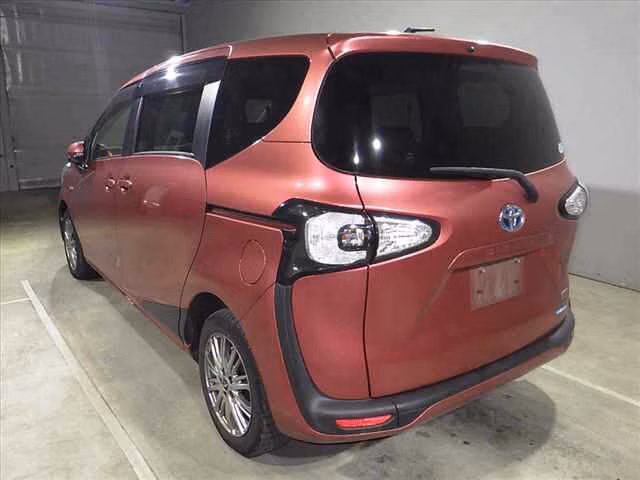 TOYOTA SIENTA