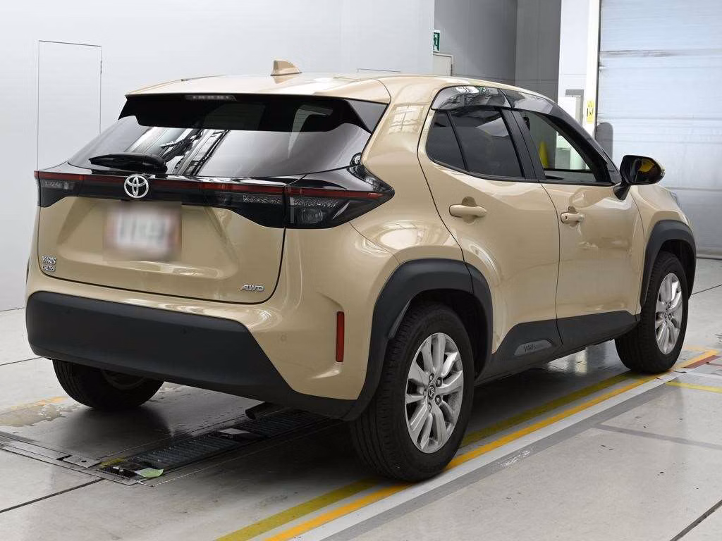 TOYOTA YARIS CROSS