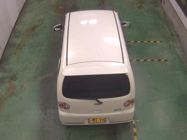 DAIHATSU MOVE LATTE
