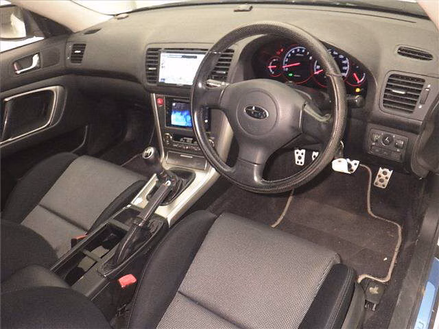 SUBARU LEGACY