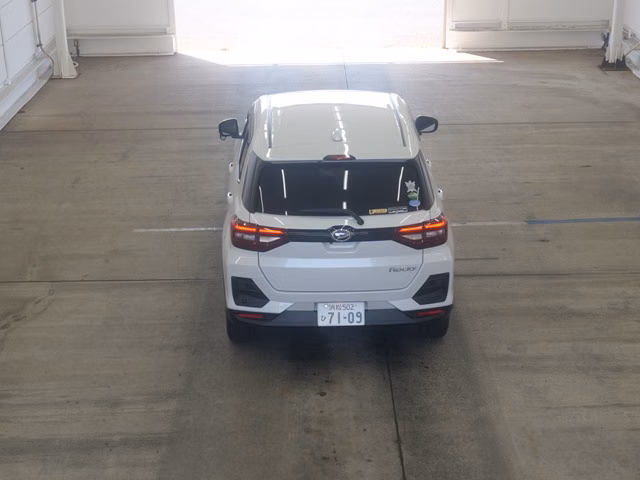 DAIHATSU ROCKY