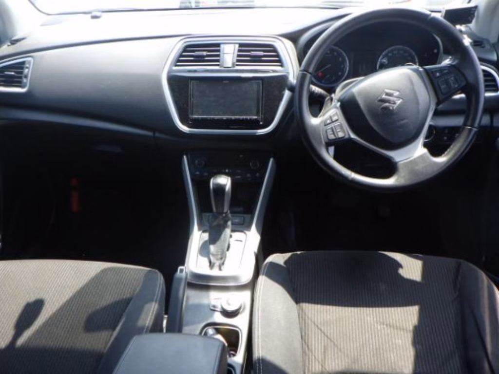 SUZUKI SX4