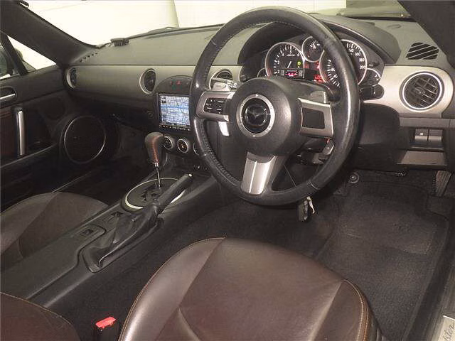 MAZDA ROADSTER
