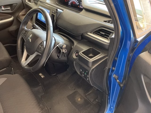 MITSUBISHI DELICA D:2