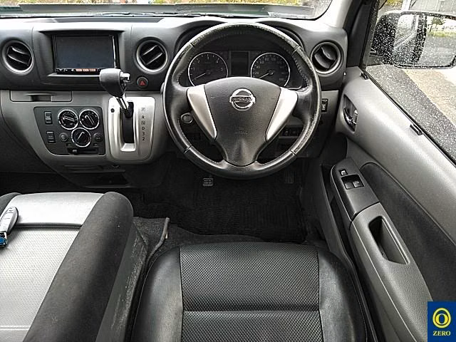 NISSAN NV350 CARAVAN