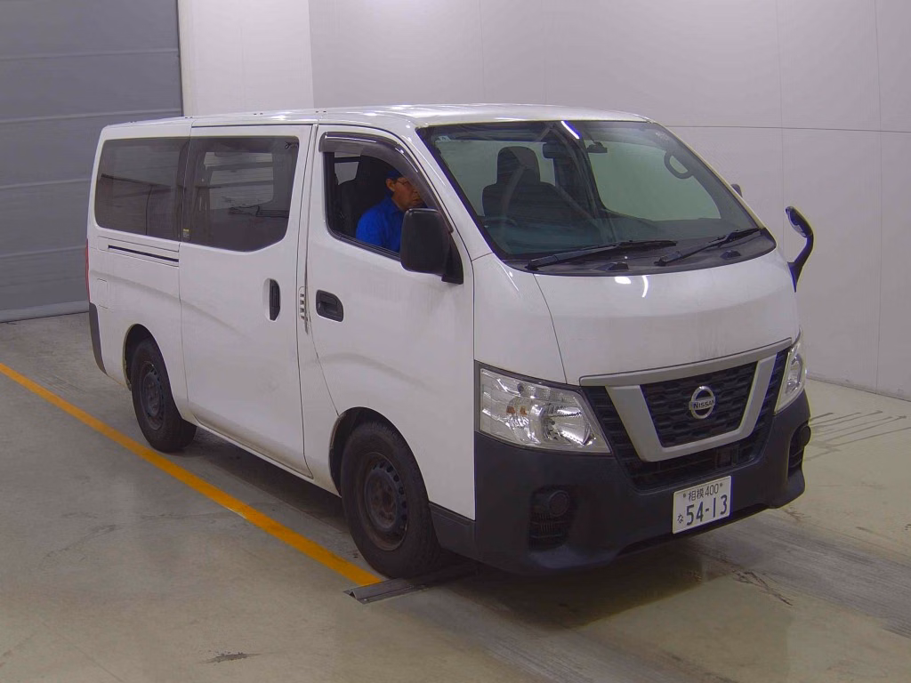NISSAN NV350 CARAVAN