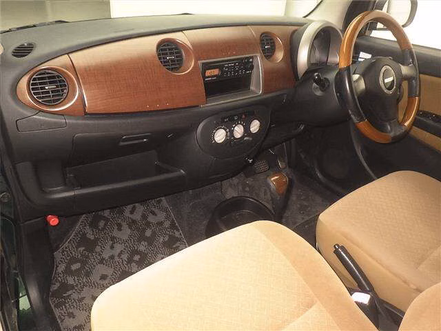 DAIHATSU MIRA GINO