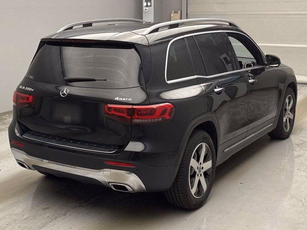 MERCEDES-BENZ GLB-CLASS