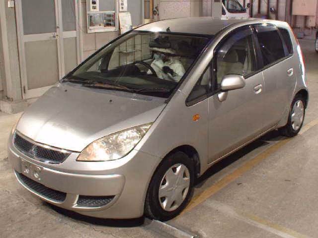 MITSUBISHI COLT