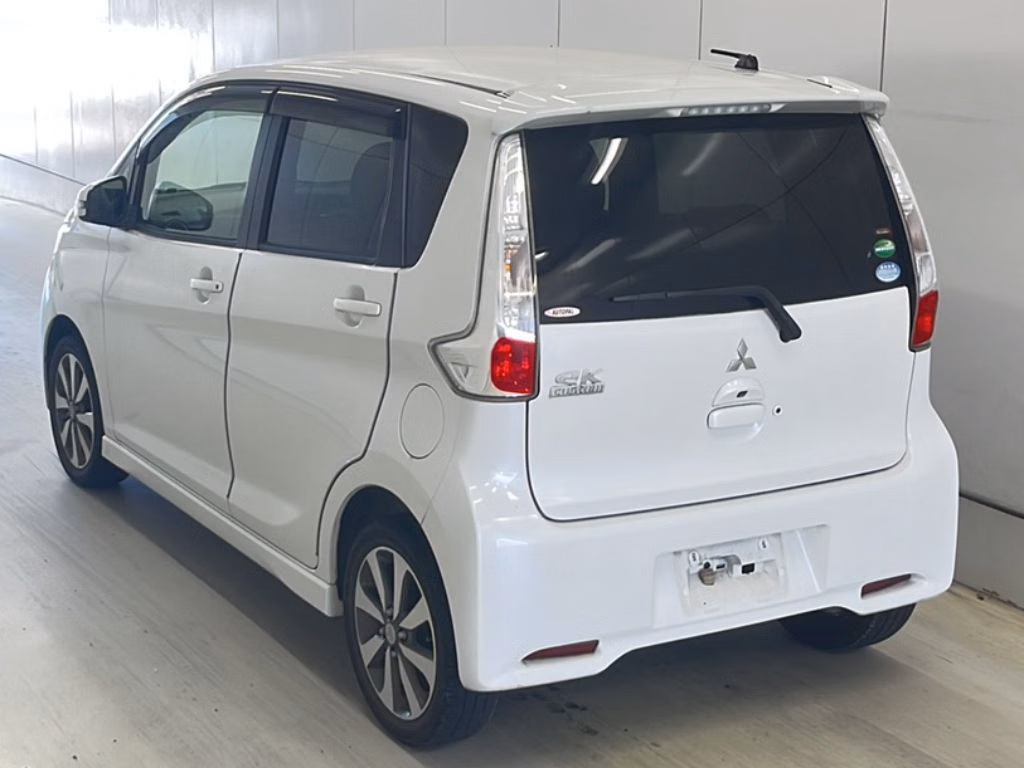 MITSUBISHI EK CUSTOM