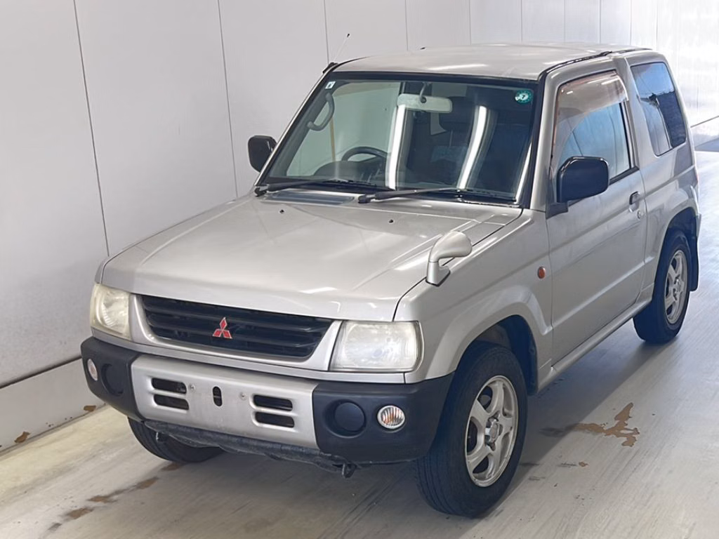 MITSUBISHI PAJERO MINI