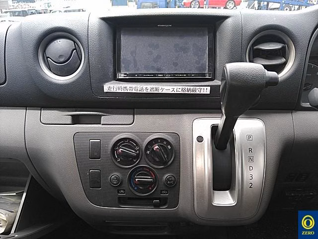 NISSAN NV350 CARAVAN