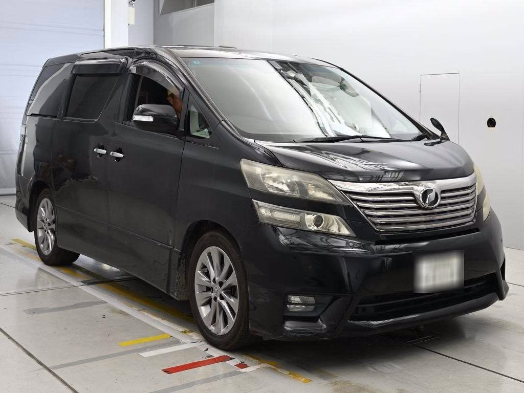 TOYOTA VELLFIRE