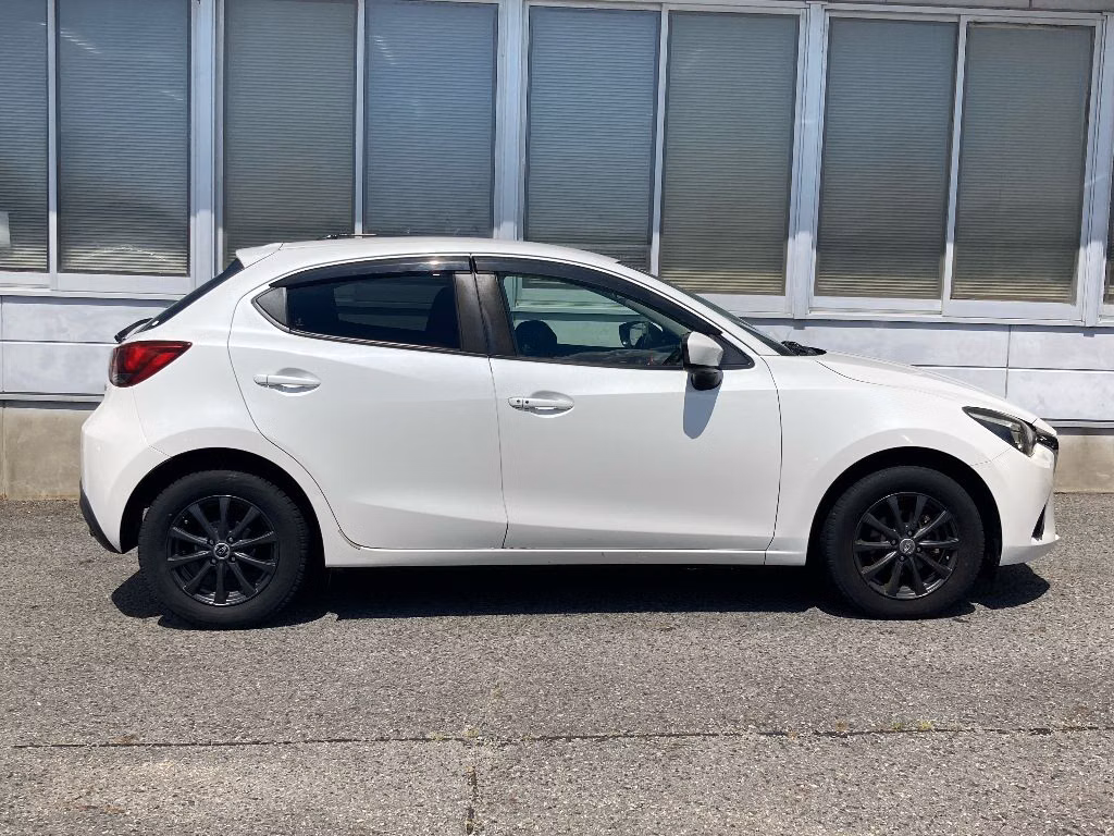 MAZDA MAZDA2