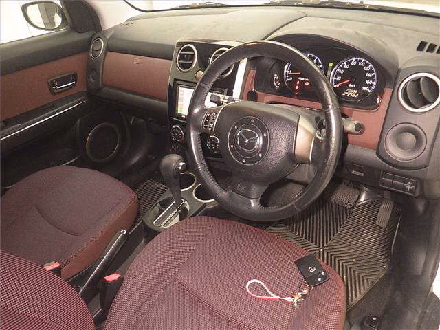 MAZDA VERISA