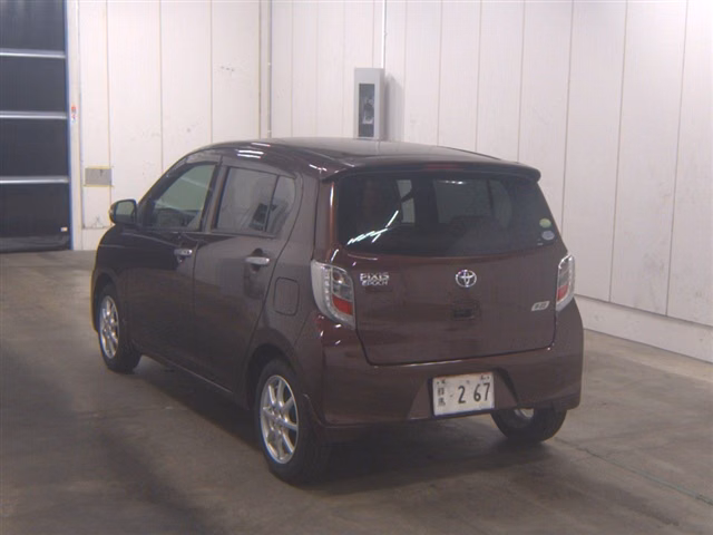TOYOTA PIXIS EPOCH
