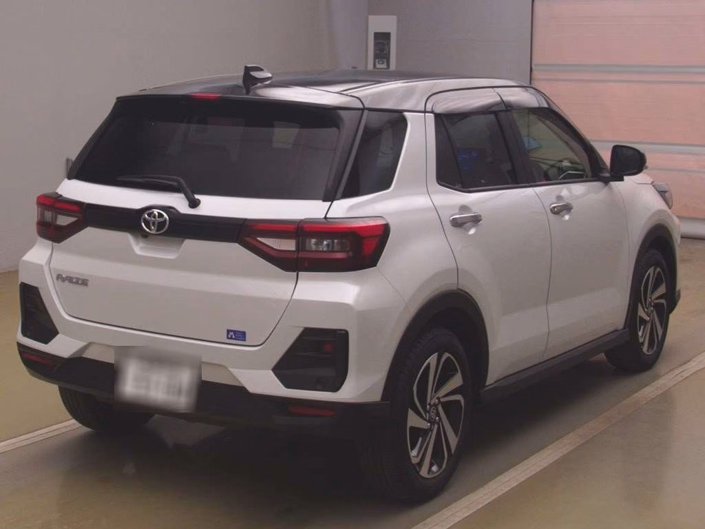 TOYOTA RAIZE