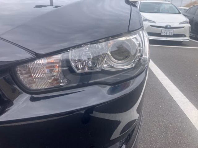 MITSUBISHI GALANT FORTIS