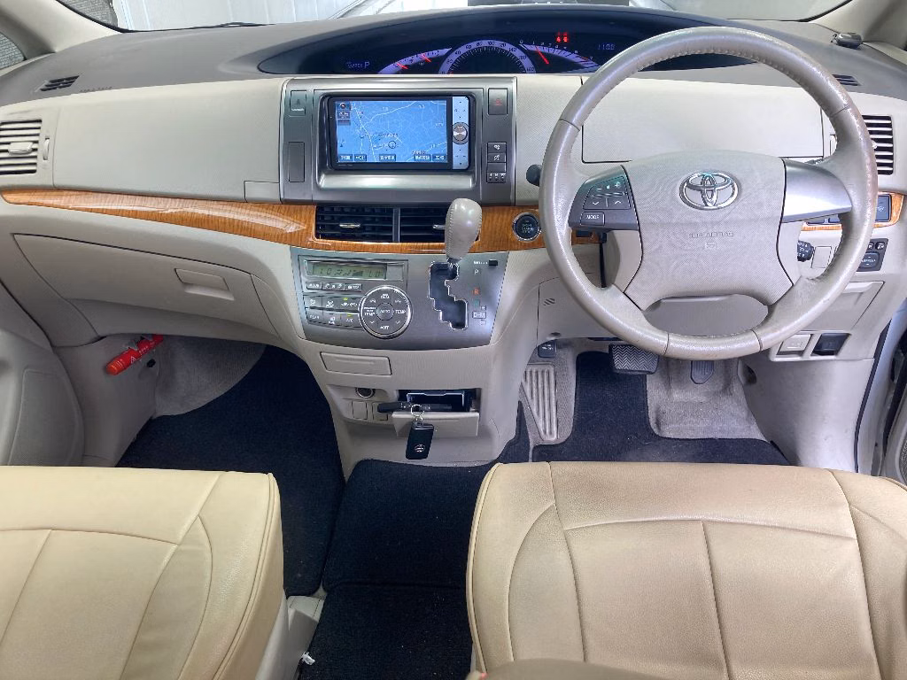 TOYOTA ESTIMA