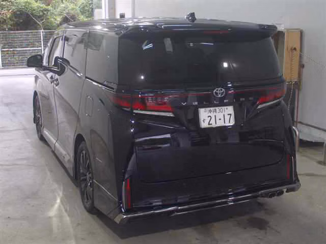 TOYOTA VELLFIRE