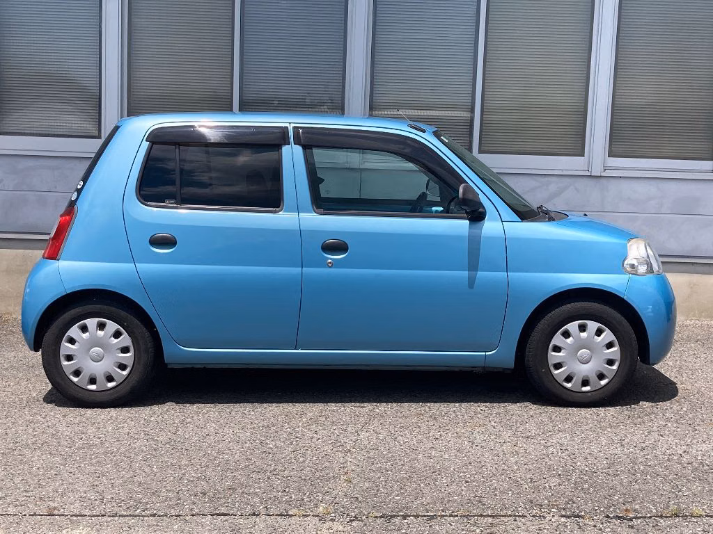 DAIHATSU ESSE