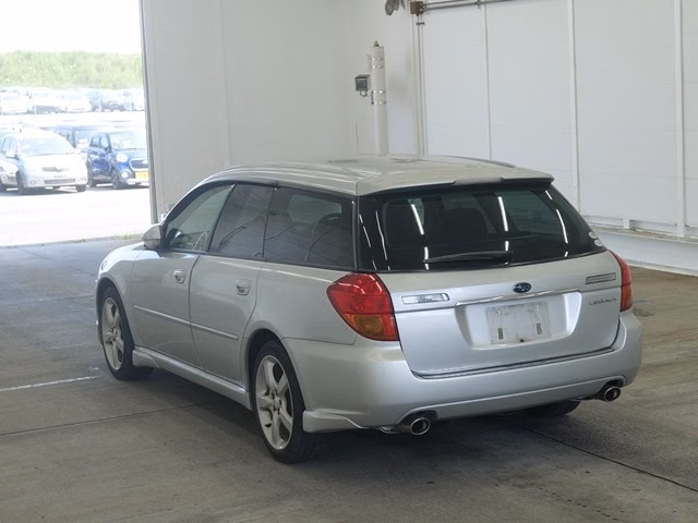 SUBARU LEGACY