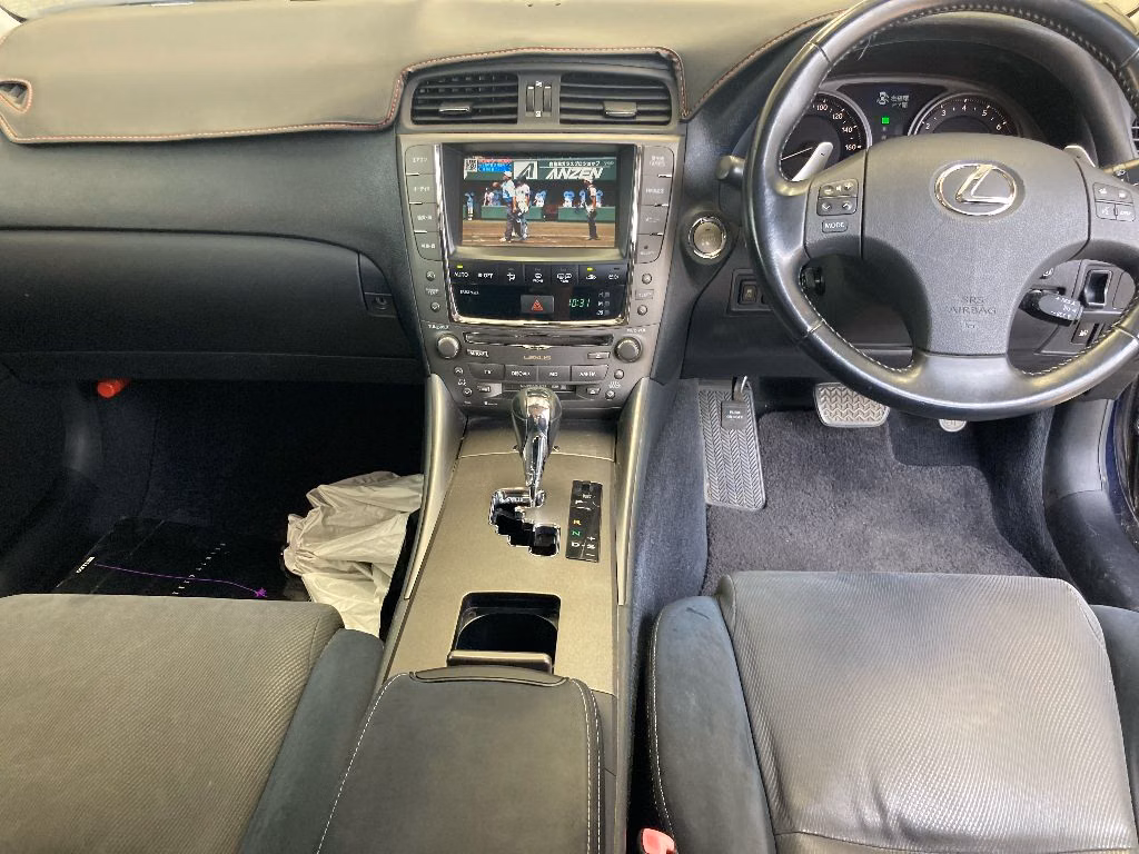 LEXUS IS250