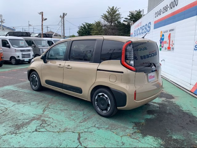 TOYOTA SIENTA