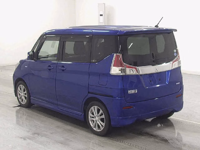 MITSUBISHI DELICA D:2