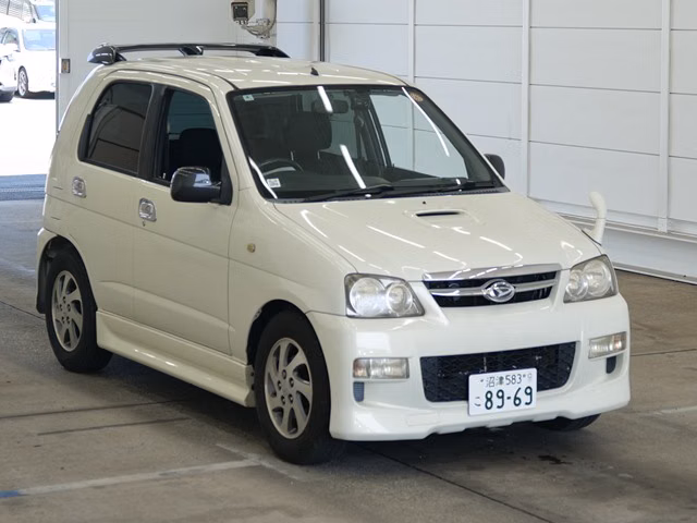 DAIHATSU TERIOS KID