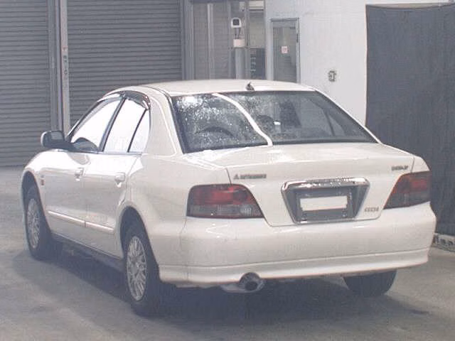 MITSUBISHI GALANT