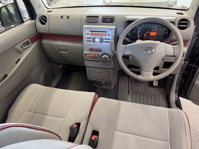 DAIHATSU MOVE CONTE