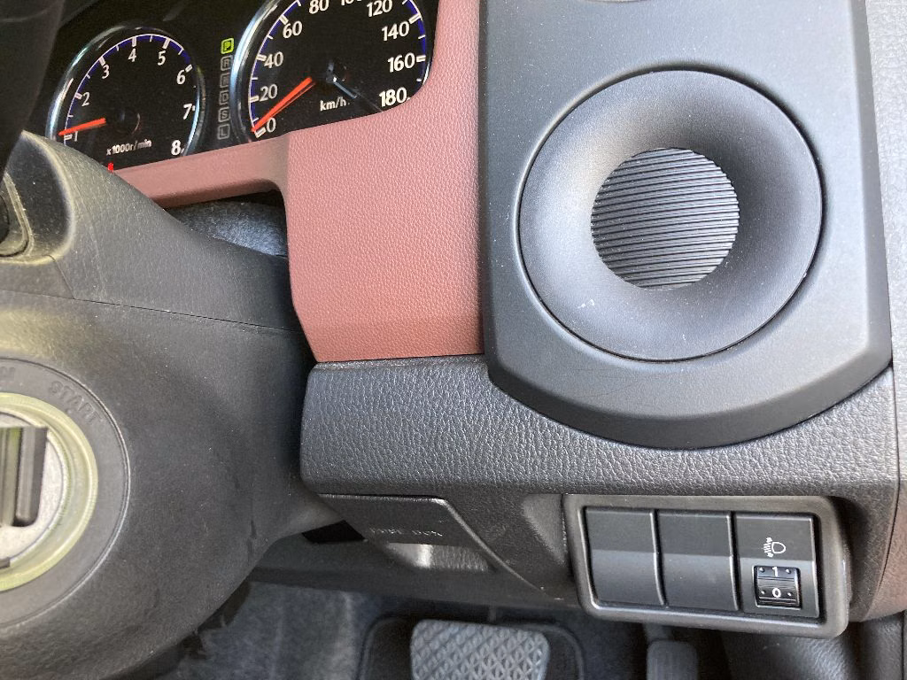 MAZDA VERISA