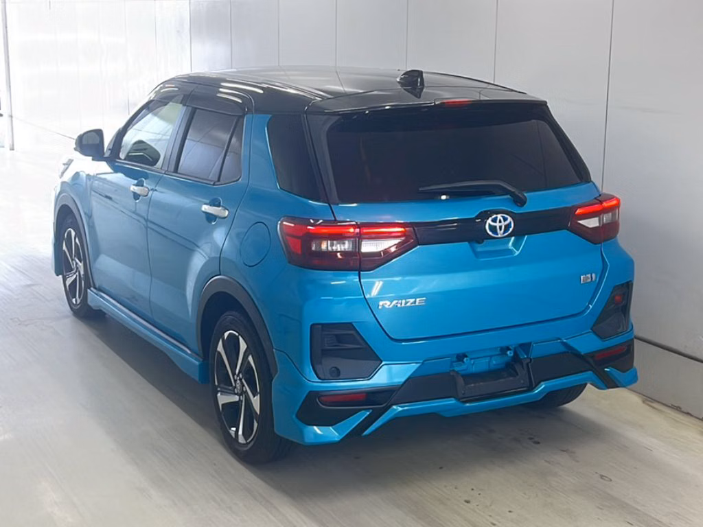 TOYOTA RAIZE