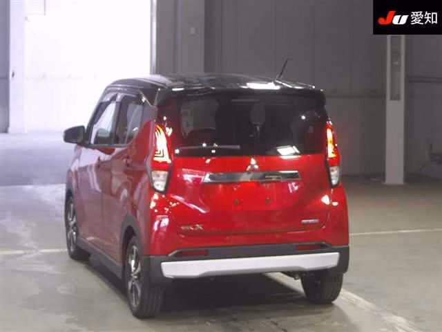 MITSUBISHI EK X