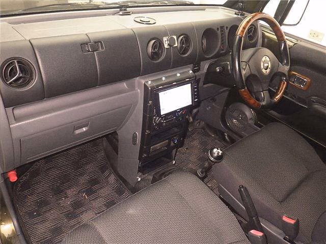 DAIHATSU NAKED