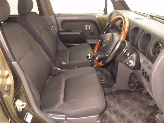 DAIHATSU NAKED