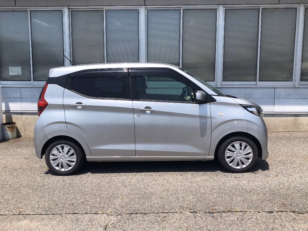 MITSUBISHI EK WAGON
