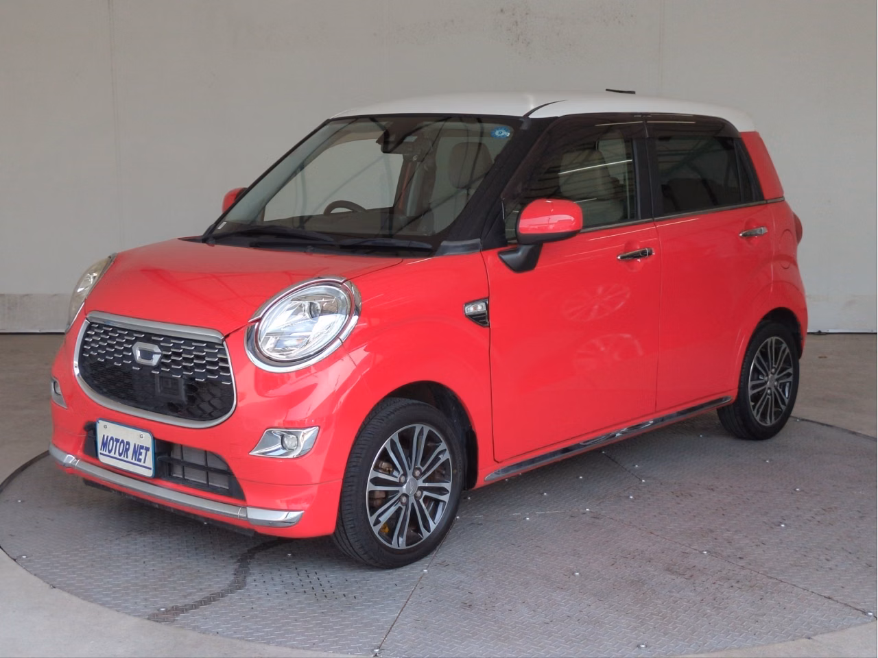 DAIHATSU CAST