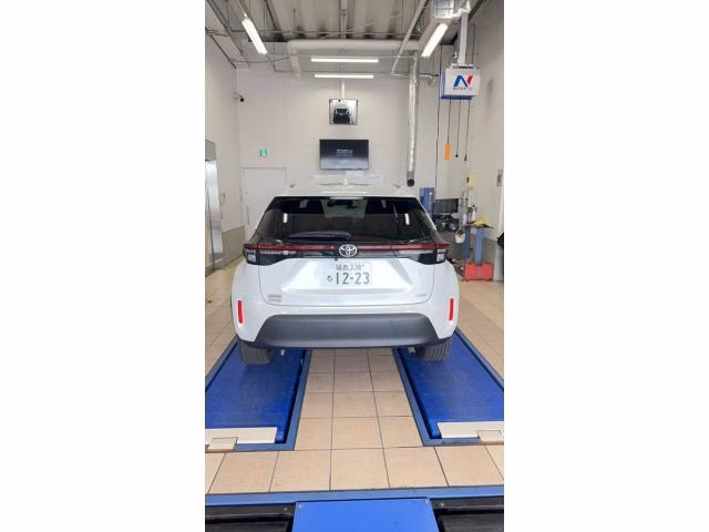 TOYOTA YARIS CROSS