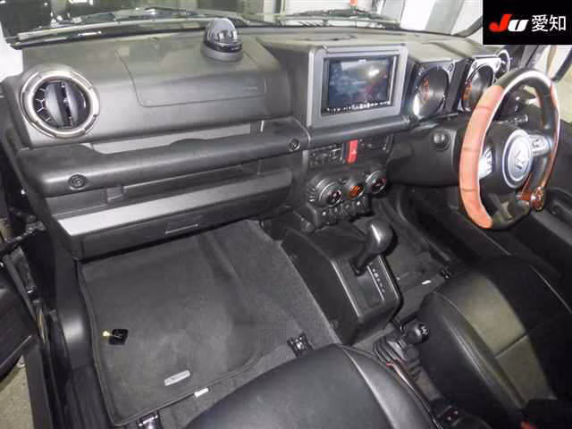 SUZUKI JIMNY SIERRA