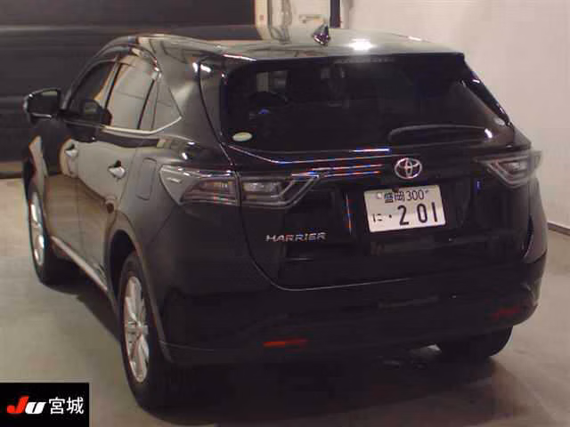 TOYOTA HARRIER