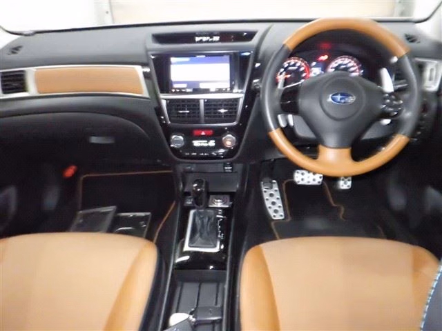 SUBARU EXIGA CROSSOVER 7