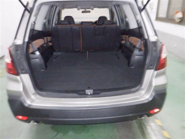 SUBARU EXIGA CROSSOVER 7