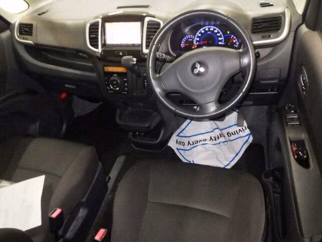 MITSUBISHI DELICA D:2